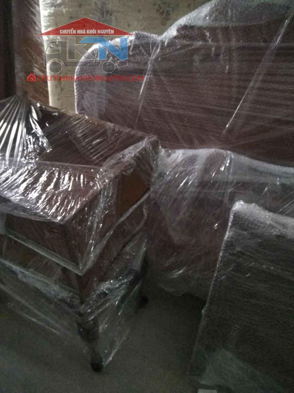 ĐỘI NGŨ CHUYỂN NHÀ HỒ CHÍ MINH CHUYÊN THÁO RÁP NỘI THẤT TẠI QUẬN PHÚ NHUẬN