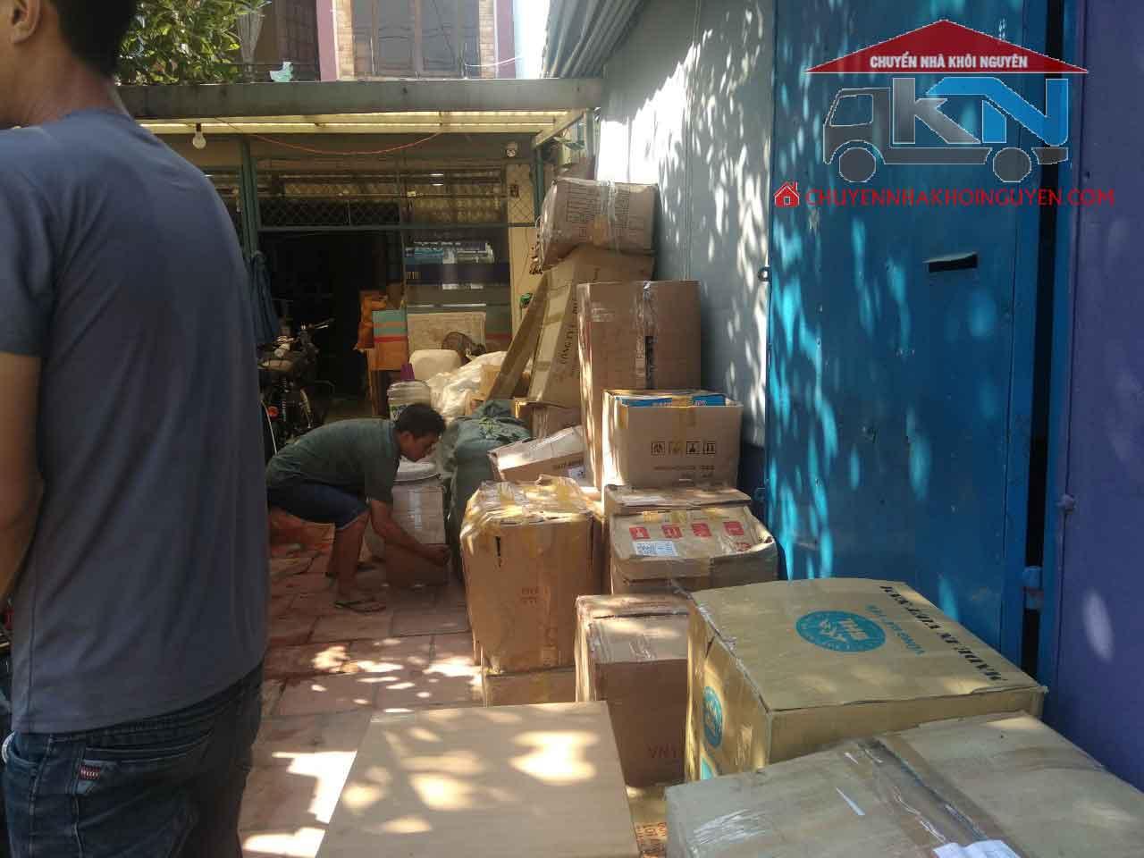 ĐỘI XE BA GÁC CHUYỂN NHÀ HÓC MÔN: GIẢI PHÁP LUỒN LÁCH HẺM NHỎ CỰC NHANH, GIÁ BÌNH DÂN