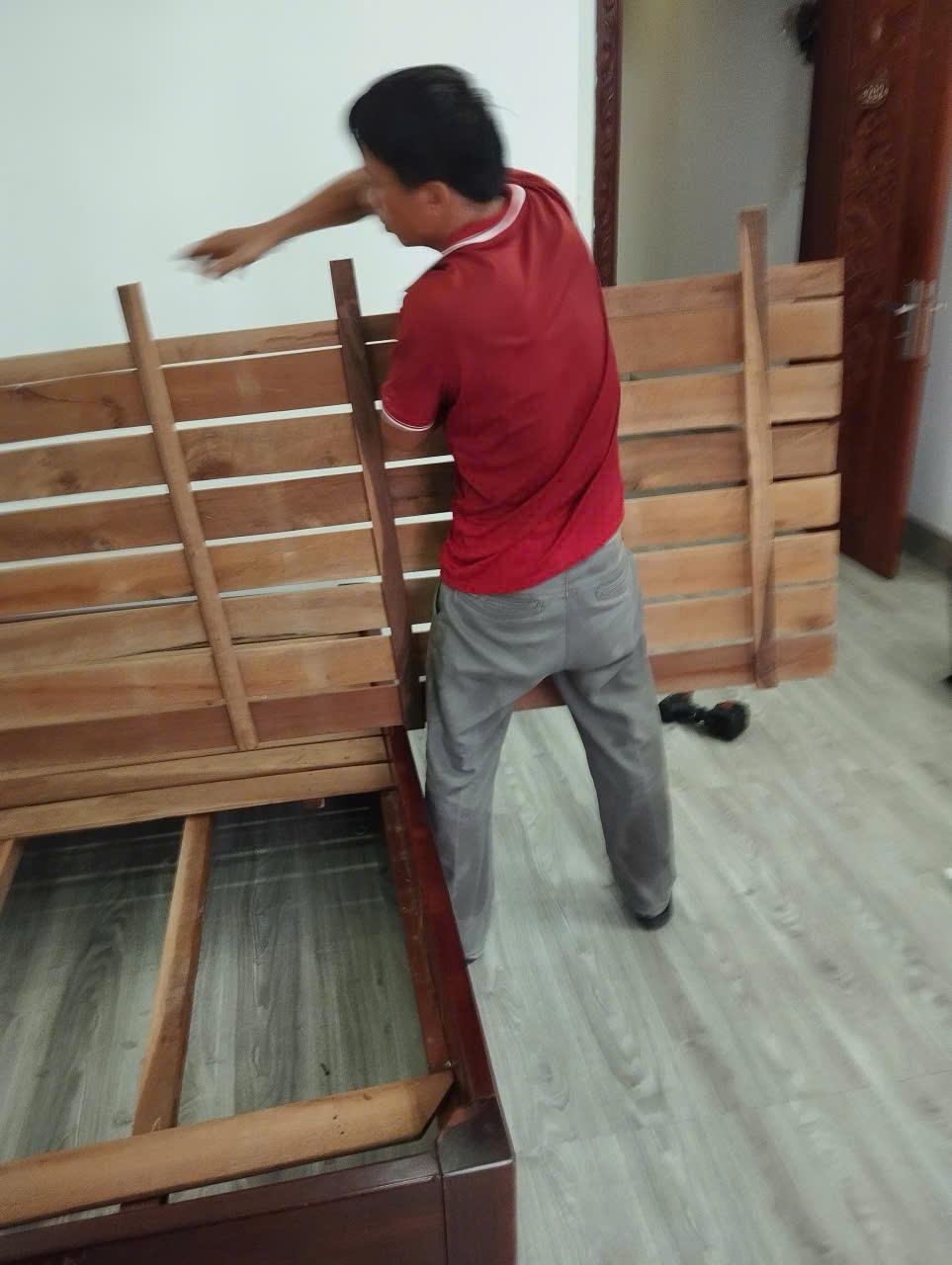 DỊCH VỤ THÁO RÁP GIƯỜNG TỦ GỖ CÔNG NGHIỆP MDF CHUYÊN NGHIỆP TẬN NƠI TẠI QUẬN 1 THÀNH PHỐ HỒ CHÍ MINH