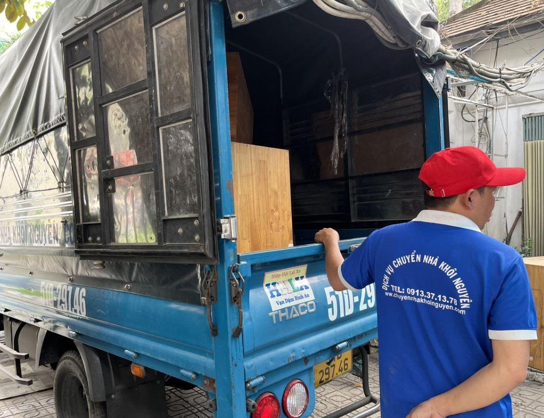 DỊCH VỤ CHUYỂN NHÀ ĐI BẾN TRE: KỸ THUẬT BỌC LÓT ĐỒ ĐẠC CHỐNG VA ĐẬP TRÊN QUÃNG ĐƯỜNG XA