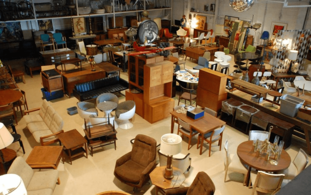 Báo Giá Thu Mua Đồ Cũ Tại Nhà Giá Cao Năm 2025 - Khôi Nguyên