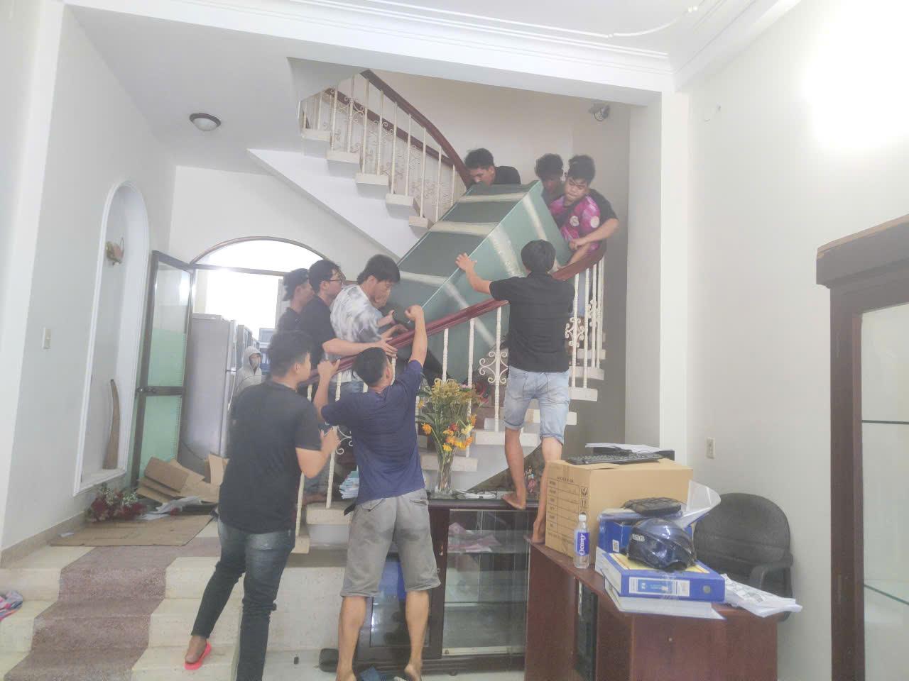 CHUYỂN NHÀ QUẬN BÌNH THẠNH – HẺM NHỎ LÊ VĂN SỸ, XE 500KG VÀO TẬN GIƯỜNG, GIÁ CHỈ TỪ 1,38 TRIỆU