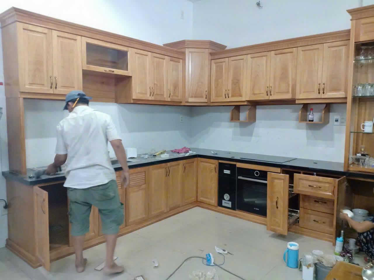 NHẬN THÁO RÁP GƯƠNG TỦ TỦ KÍNH CƯỜNG LỰC AN TOÀN