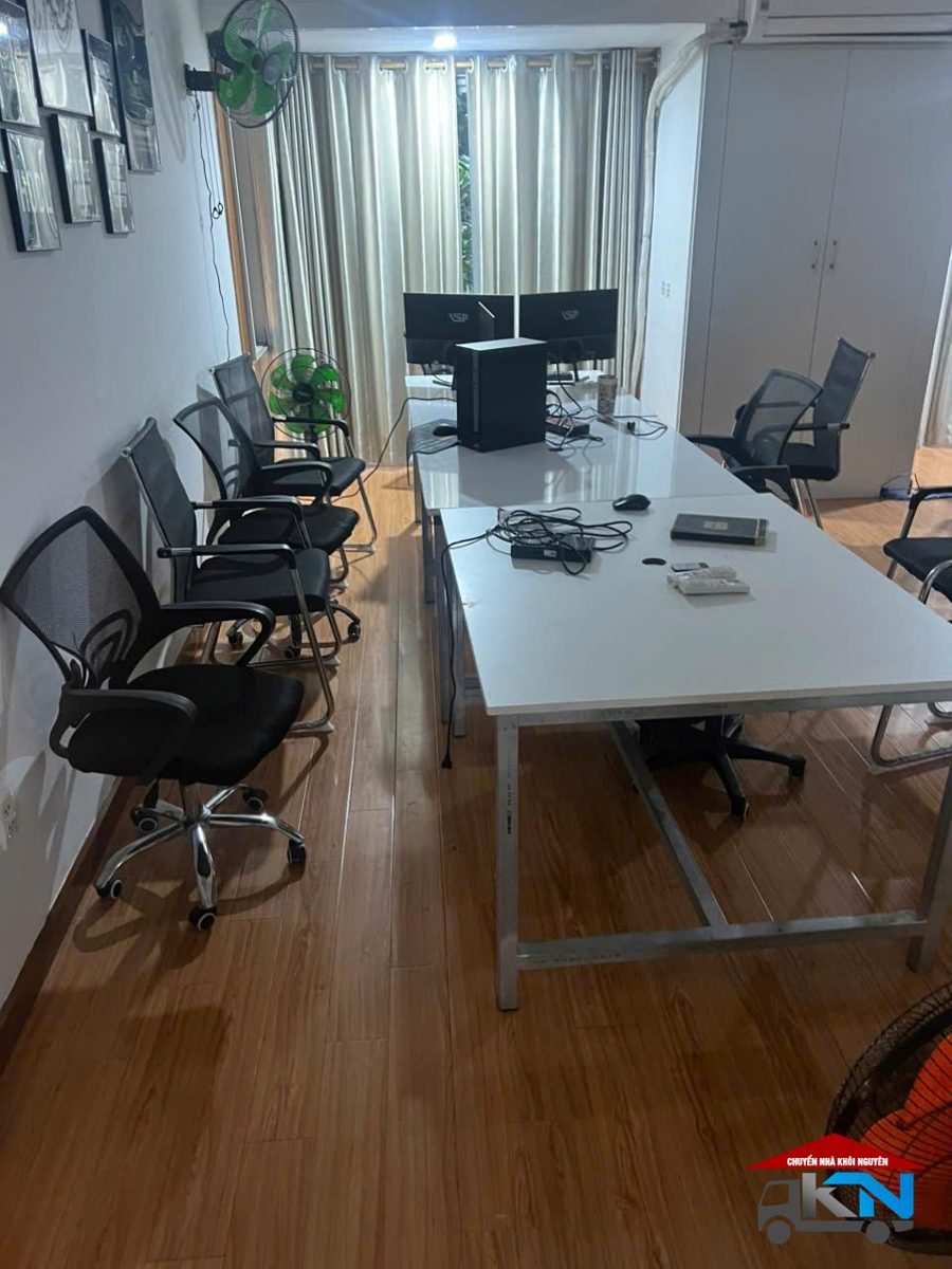 DỊCH VỤ CHUYỂN NHÀ TRỌN GÓI KHU VỰC XÃ BÀ ĐIỂM HUYỆN HÓC MÔN BỐC XẾP CẨN THẬN
